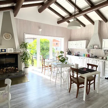Bed and breakfast La Dolce Casa Di Cremia